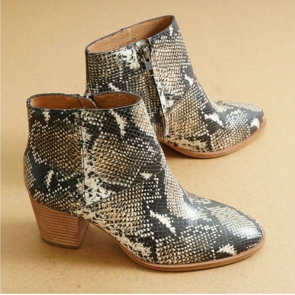 Madewell Rosie Snake Embossed Leather Ankle Wooden Stack Heel Boots, 7 - Picture 3 of 10